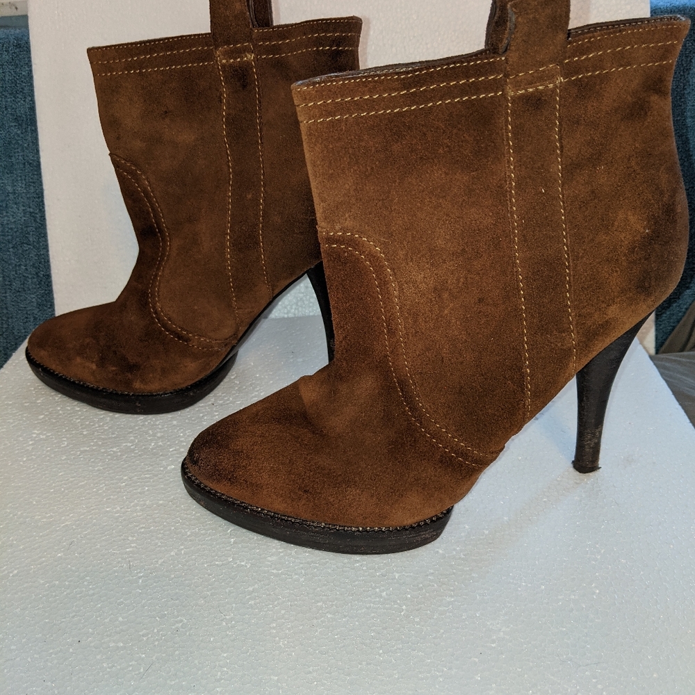 BCBG leather booties